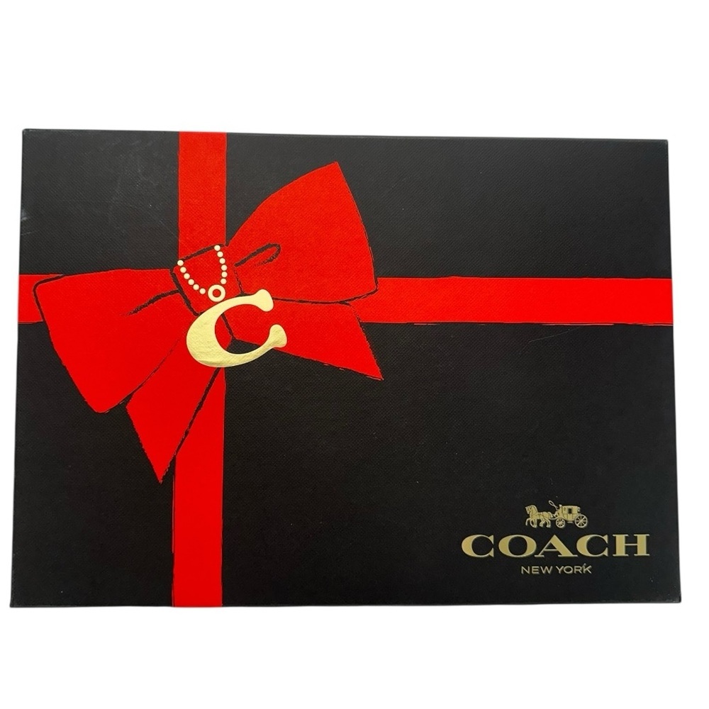 Coach Pink Knit Woven Beanie & Oversized Scarf Set Wool Blend Gift Set NWT $225 - Picture 3 of 5